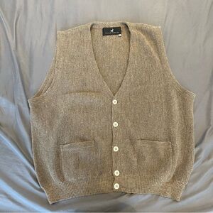 Peruvian Connection Size-XL Sweater  Vest (see description)